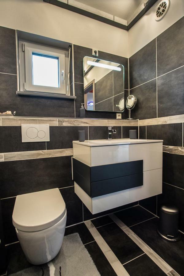 Bodensee-Fewo Modernes & Top-Ausgestattetes Appartement Incl Netflix, Fahrradgarage Uhldingen-Mühlhofen Esterno foto